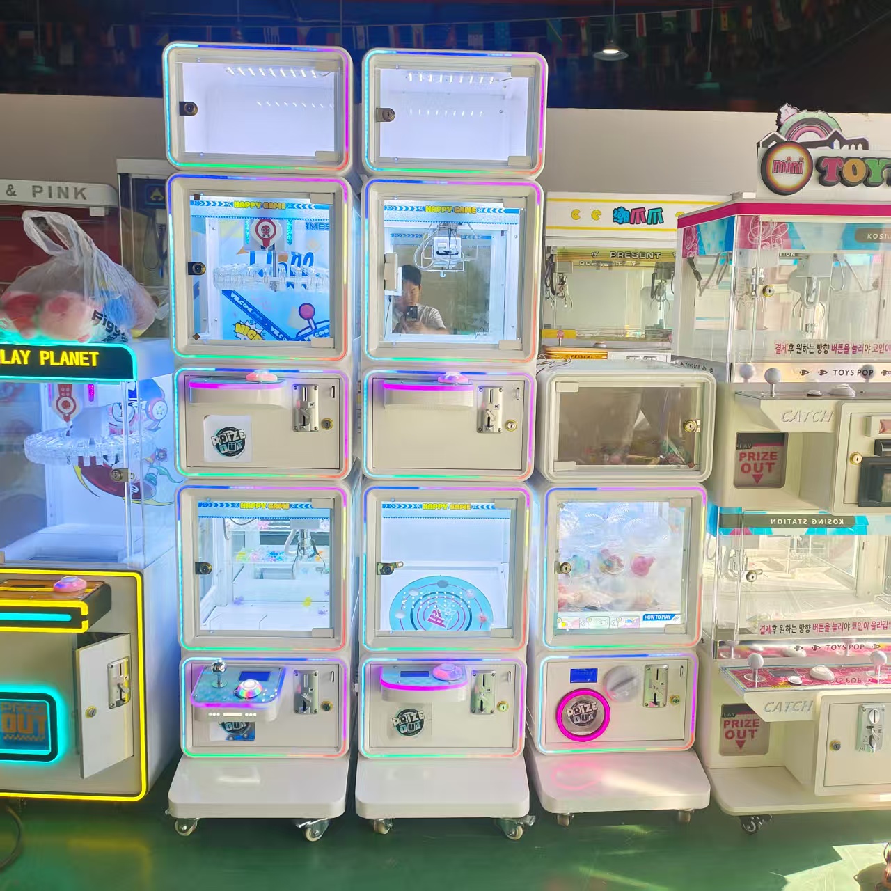 آلة رافعة المخلب التجارية ميجا - مراجعة Arcade Machine Profit وسعره